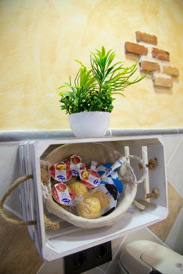 APARTAMENTOS LA VEGUILLA , LA VEGUILLA DELUXE JACUZZI y LA VEGUILLA JUNIOR Alhama de Aragón Exterior foto